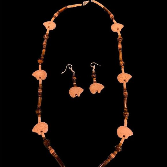 Zuni Bear Fetish Necklace Earring Set - Picture 5 of 6